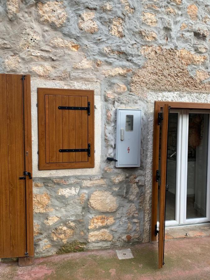 Bonvivan House Diminići Eksteriør bilde